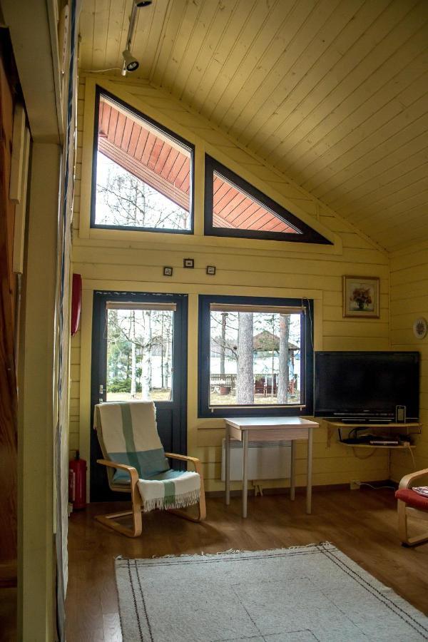 Cottage Kesaeranta Kumia ภายนอก รูปภาพ